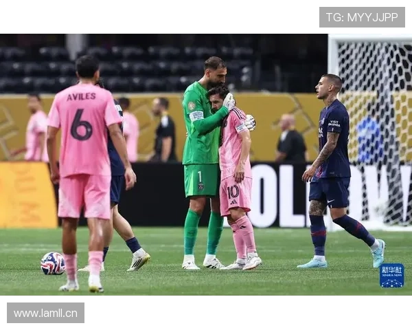 巴黎圣日耳曼战术体系失衡与更衣室矛盾影响球队竞技稳定性与赛季走势 巴黎圣日耳曼战术体系失衡与更衣室矛盾影响球队竞技稳定性与赛季走势