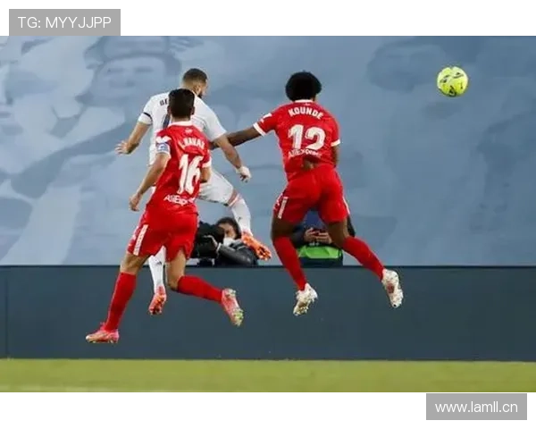 VAR介入标准全解析：哪些判罚才值得回看？